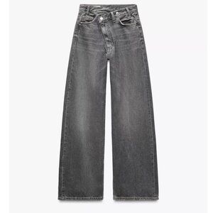 ZARA TRF HIGH-WAISR WIFE LEG CROSSOVER JEANS ASYMMETRICAL